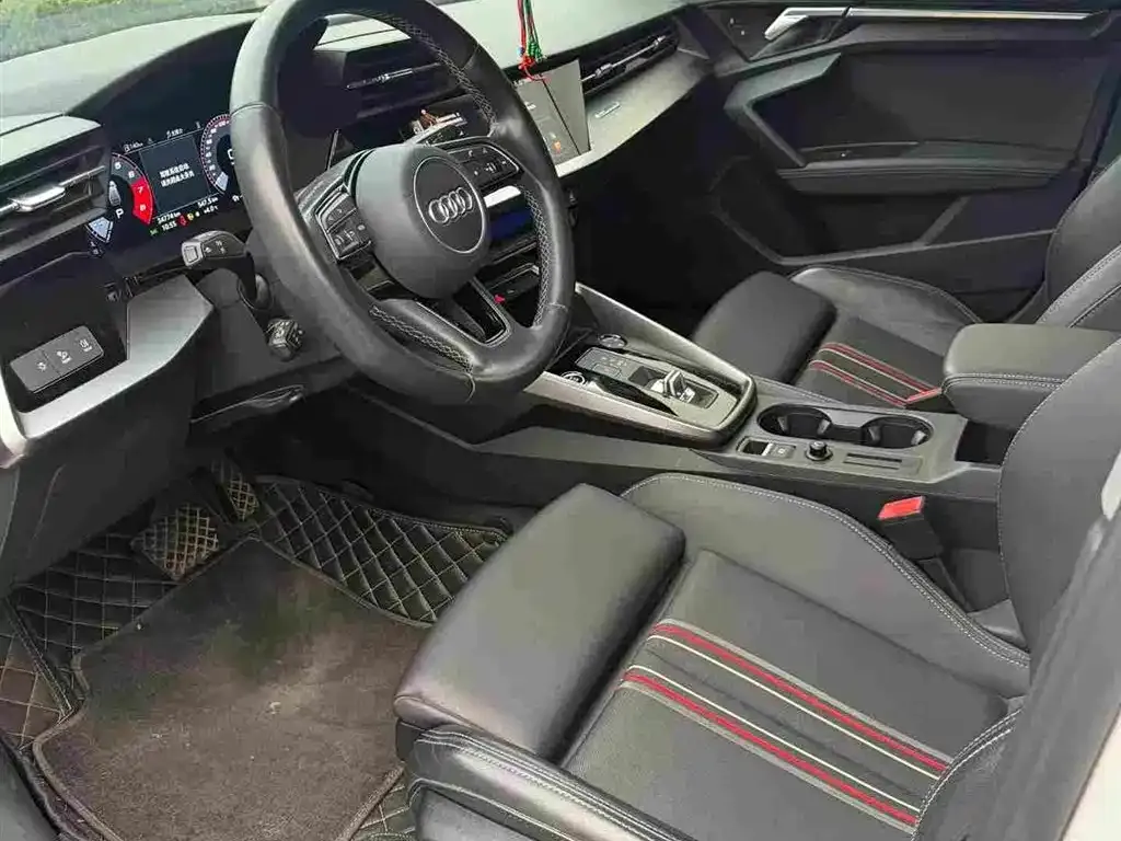 Audi A3 2022 из CN, фото 6