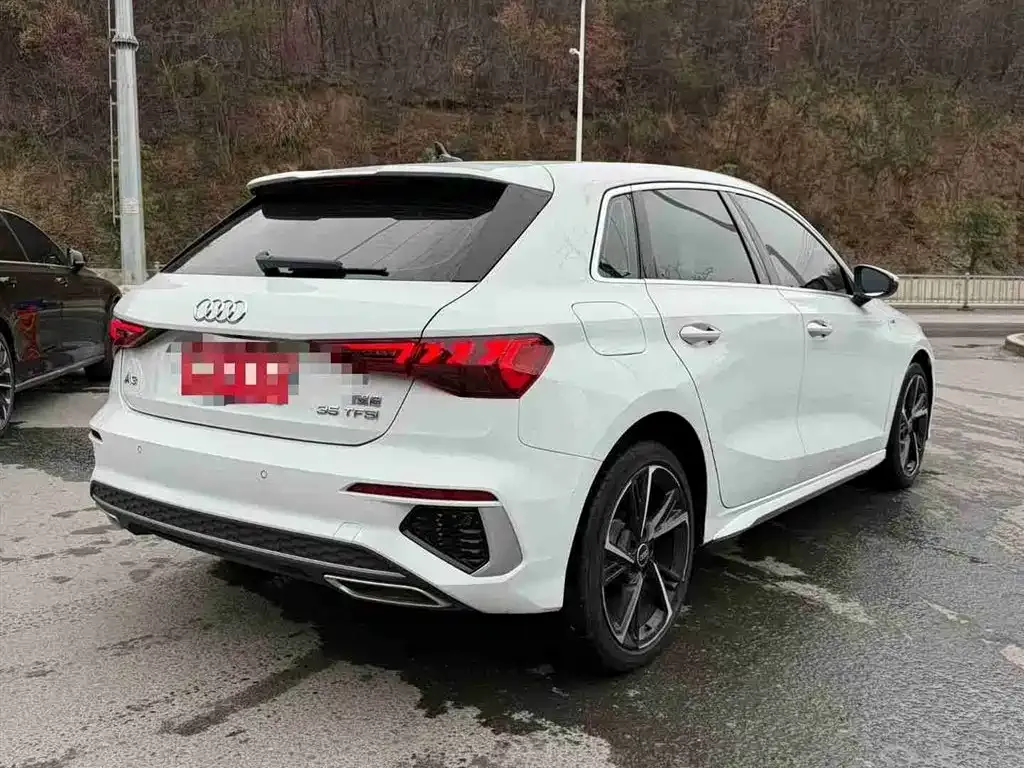 Audi A3 2022 из CN, фото 4