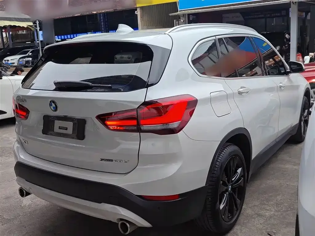 BMW X1 2021 из CN, фото 2