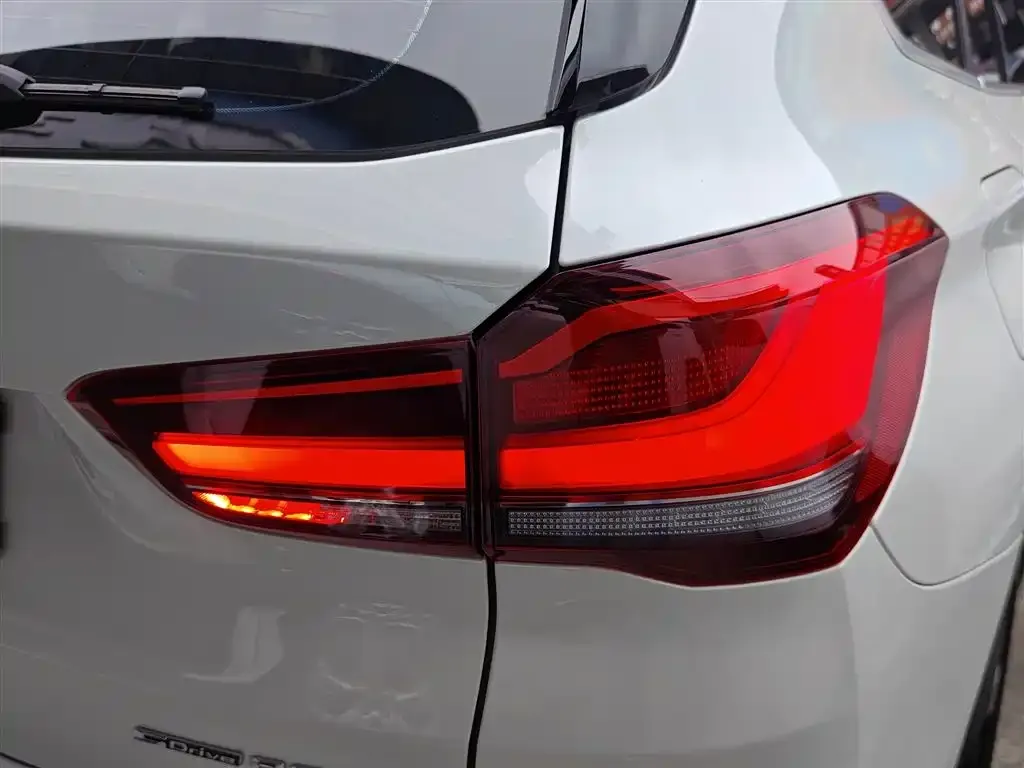 BMW X1 2021 из CN, фото 6