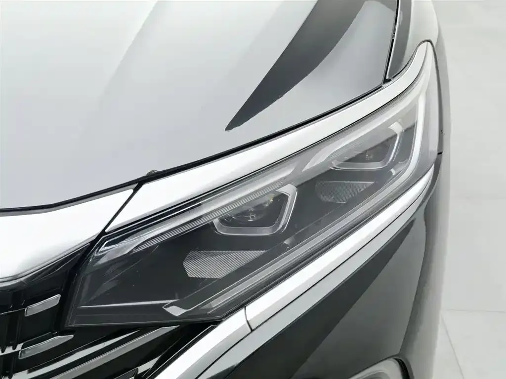 Volkswagen Passat New Energy 2023 из CN, фото 6