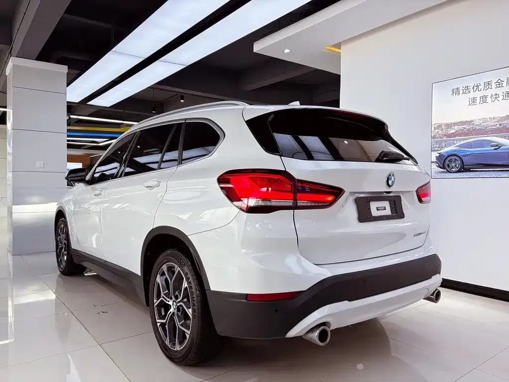 BMW X1 2022 из CN, фото 3