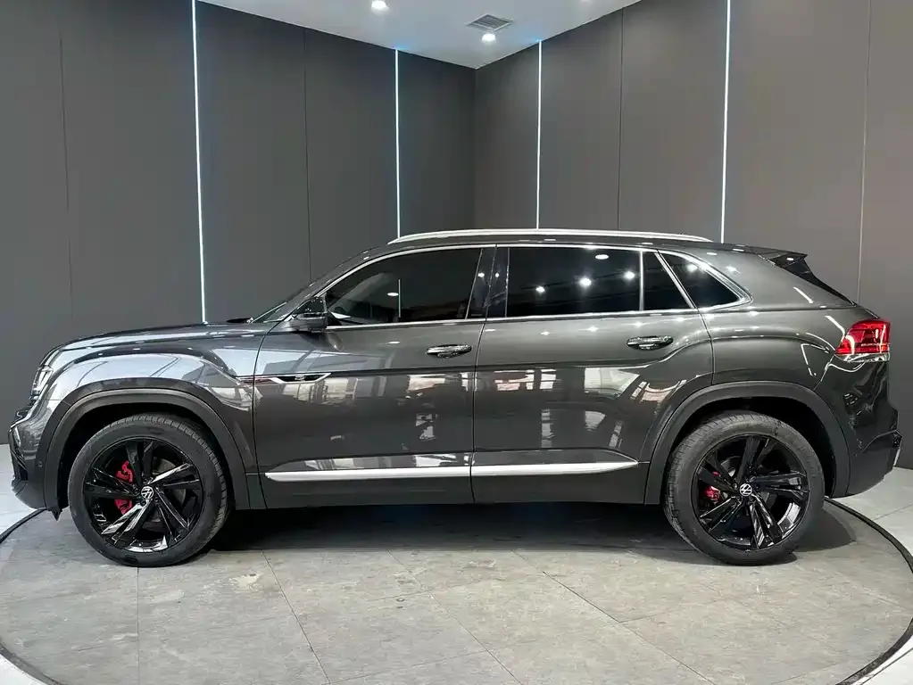 Volkswagen Teramont 2022 из CN, фото 9