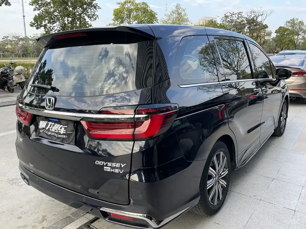 Honda Odyssey 2022 из CN, фото 4