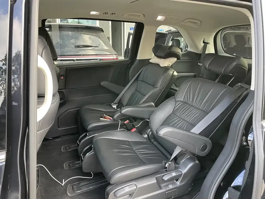 Honda Odyssey 2022 из CN, фото 5