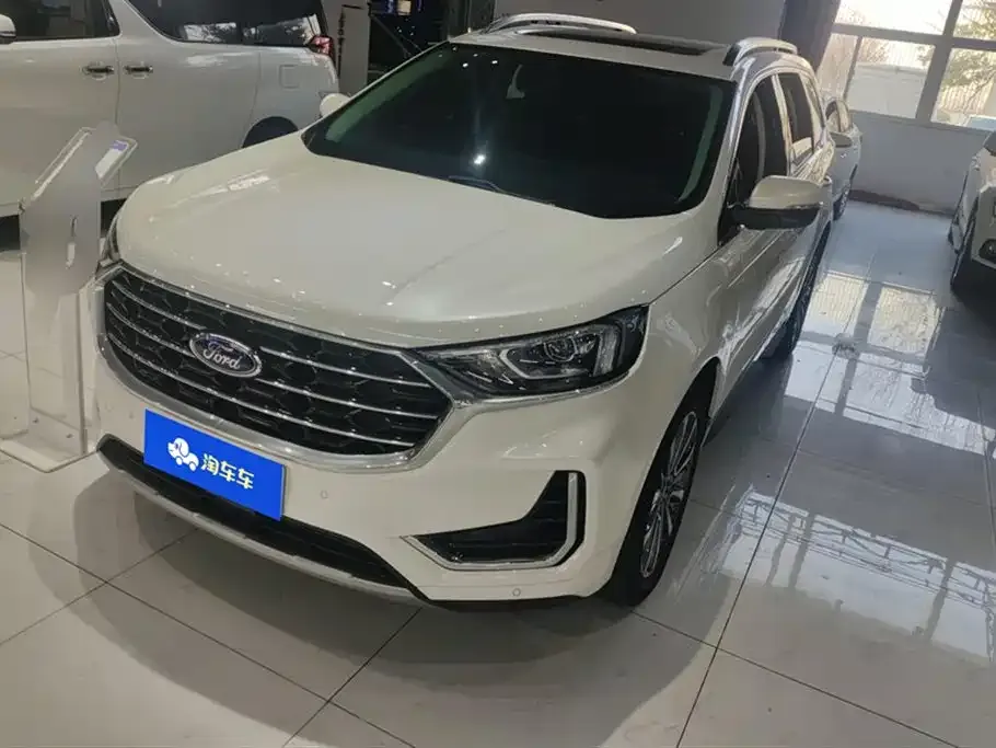 Ford Edge 2023 из CN, фото 1