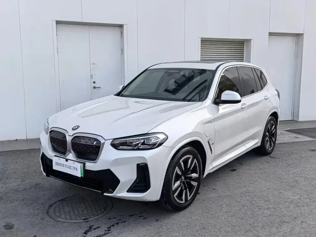 BMW iX3 2024 из CN, фото 1