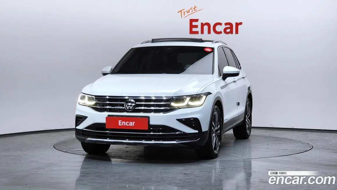 Volkswagen Tiguan — фото 2