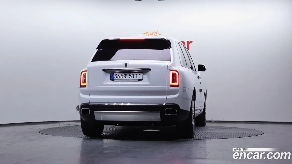 Rolls-Royce Cullinan 2024 из KR, фото 3