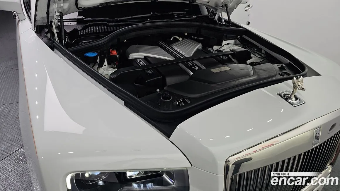Rolls-Royce Cullinan 2024 из KR, фото 7