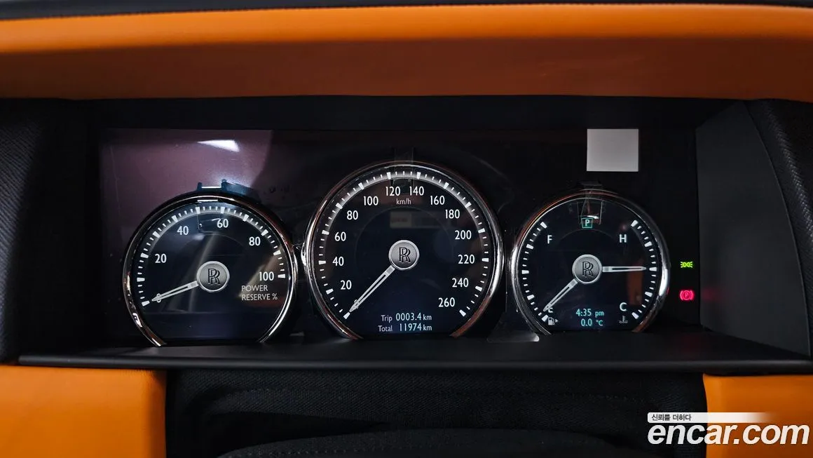 Rolls-Royce Cullinan 2024 из KR, фото 10