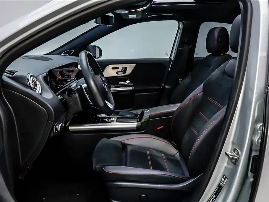 Mercedes-Benz GLA AMG — фото 10