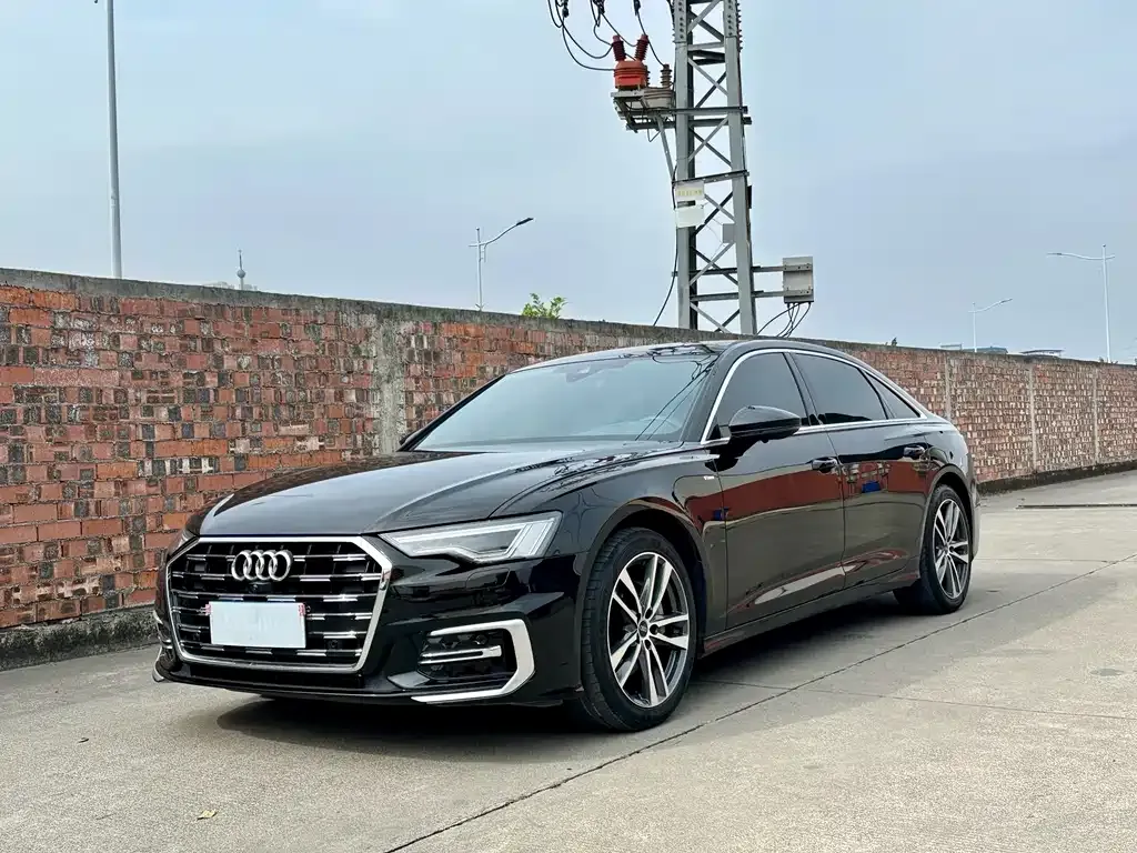 Audi A6L 2023 из CN, фото 1