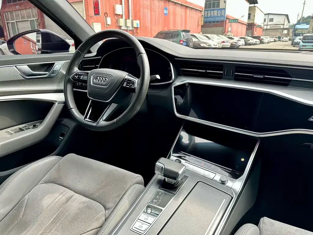 Audi A6L 2023 из CN, фото 5