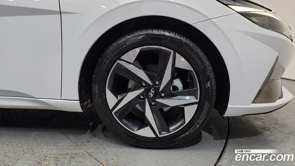 Hyundai AVANTE 2021 из KR, фото 6