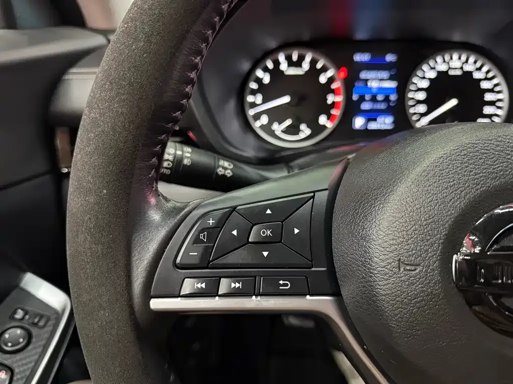 Nissan Sylphy 2023 из CN, фото 4