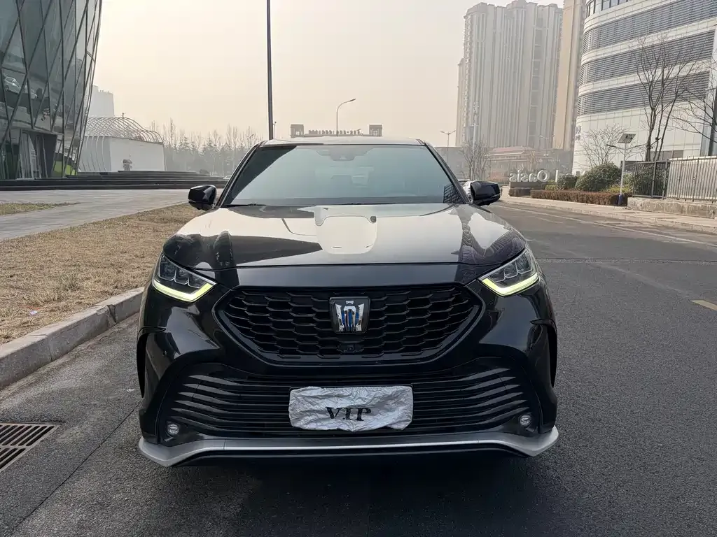 Toyota Crown Kluger 2022 из CN, фото 6