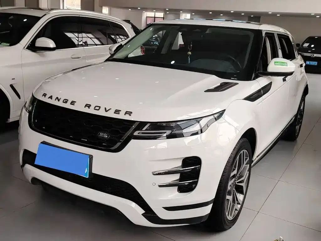 Land Rover Evoque — фото 1