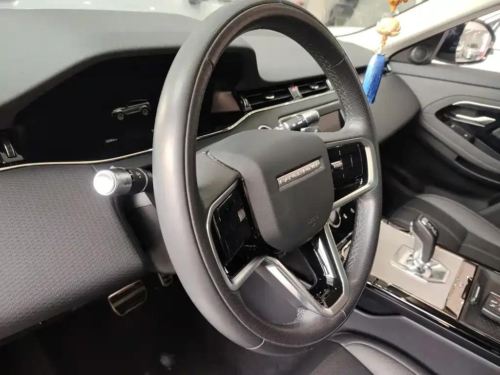 Land Rover Evoque — фото 5