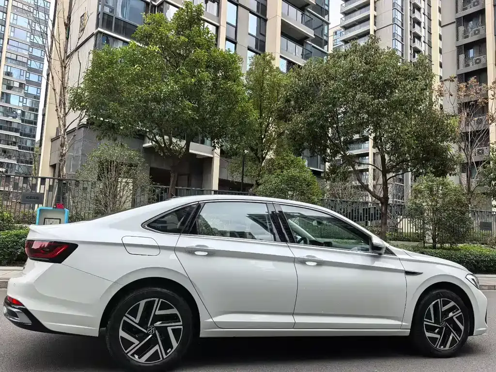 Volkswagen Sagitar 2023 из CN, фото 8