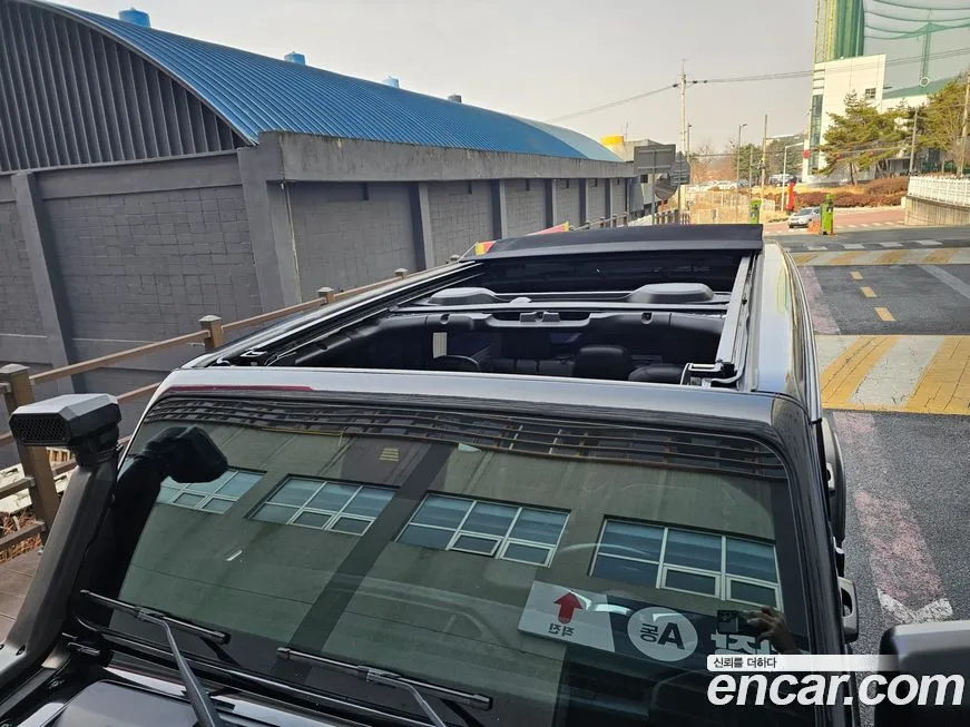 Jeep Wrangler 2021 из KR, фото 10