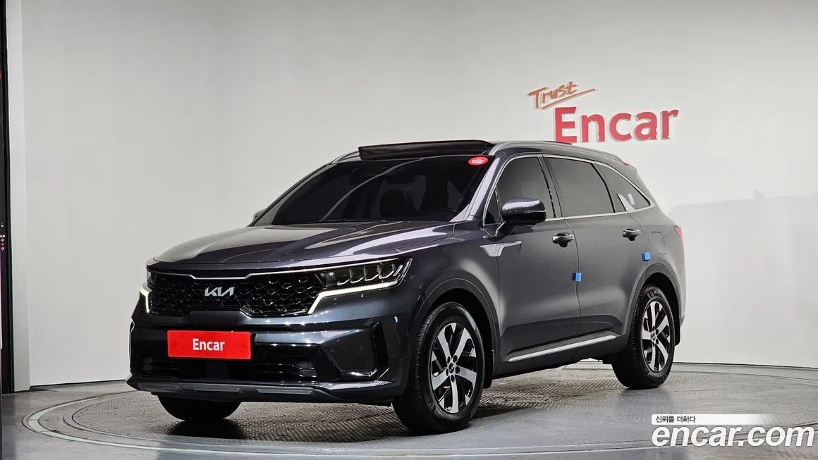 Kia Sorento — фото 1