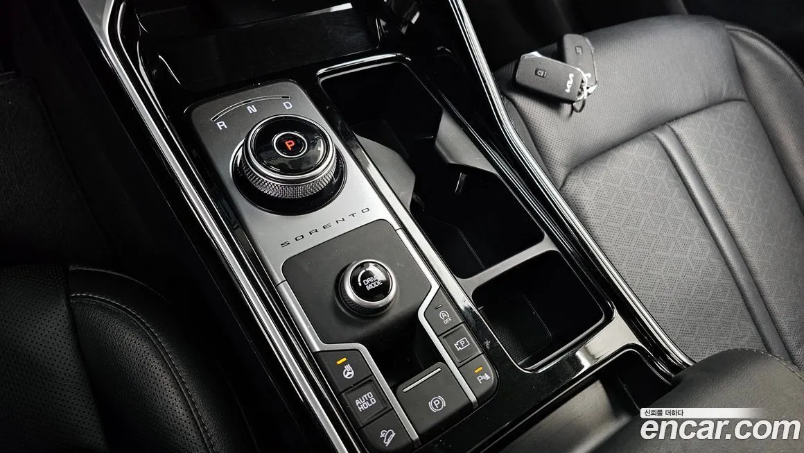 Kia Sorento — фото 5