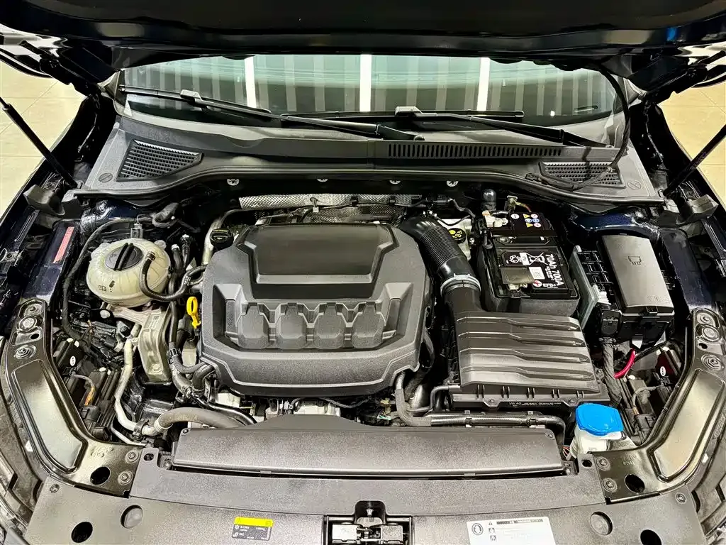 Volkswagen Passat — фото 6