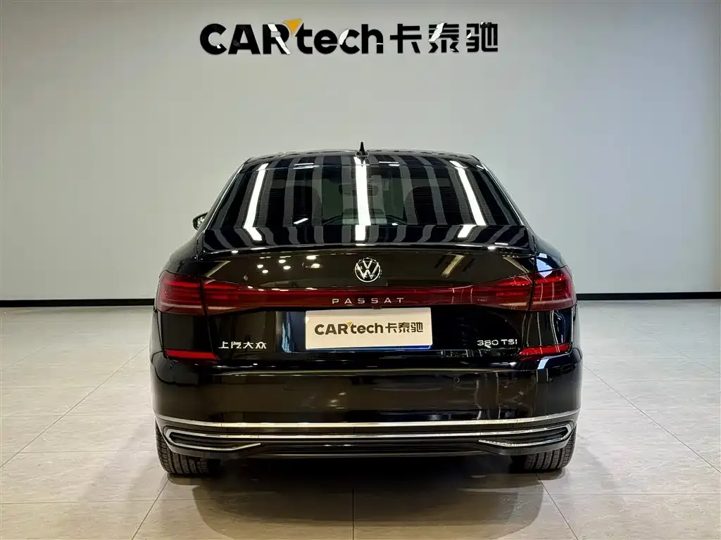 Volkswagen Passat — фото 5