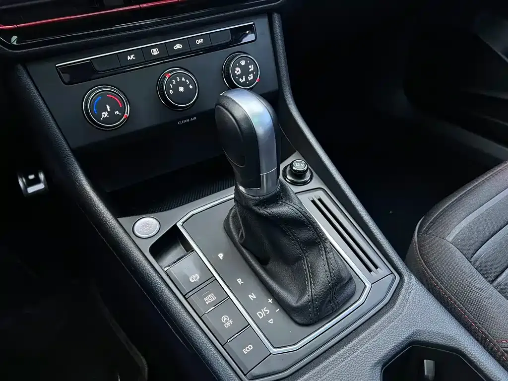 Volkswagen Lavida 2023 из CN, фото 10