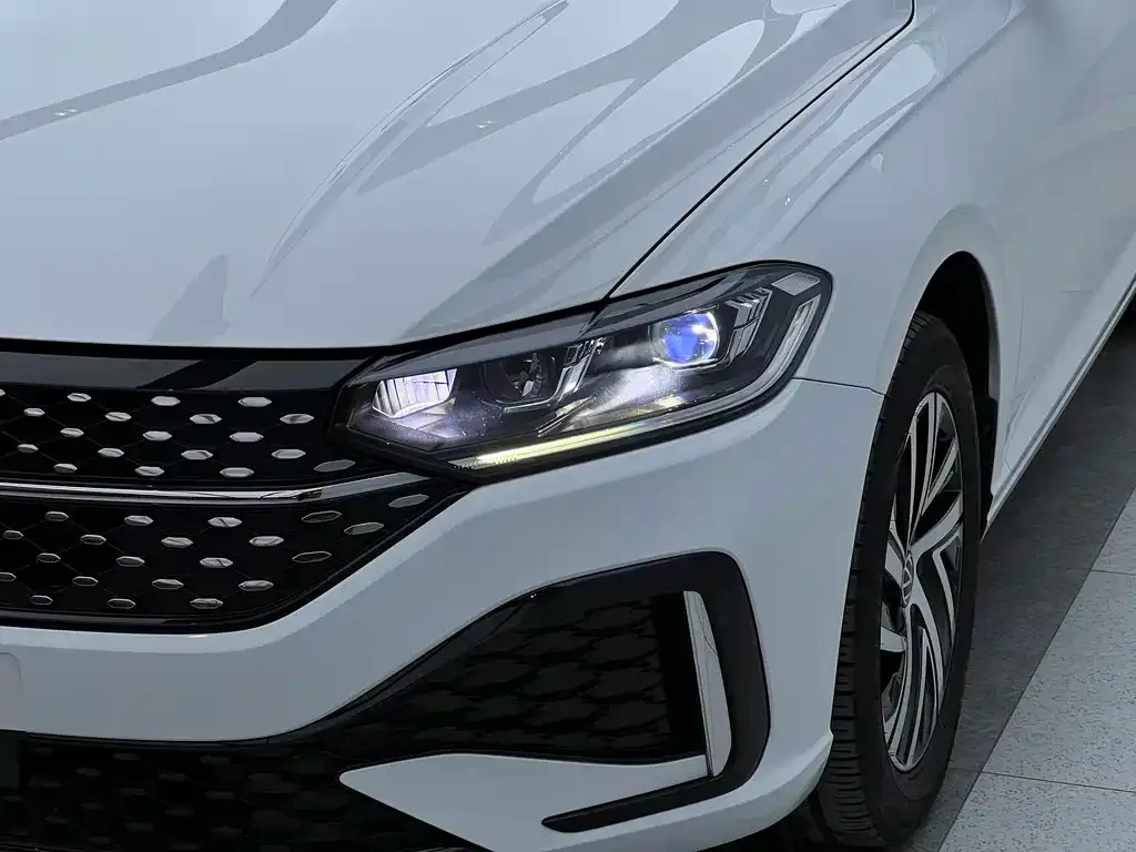 Volkswagen Lavida 2023 из CN, фото 7