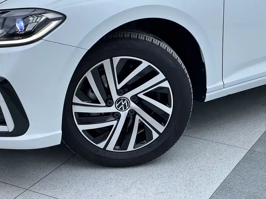 Volkswagen Lavida 2023 из CN, фото 8