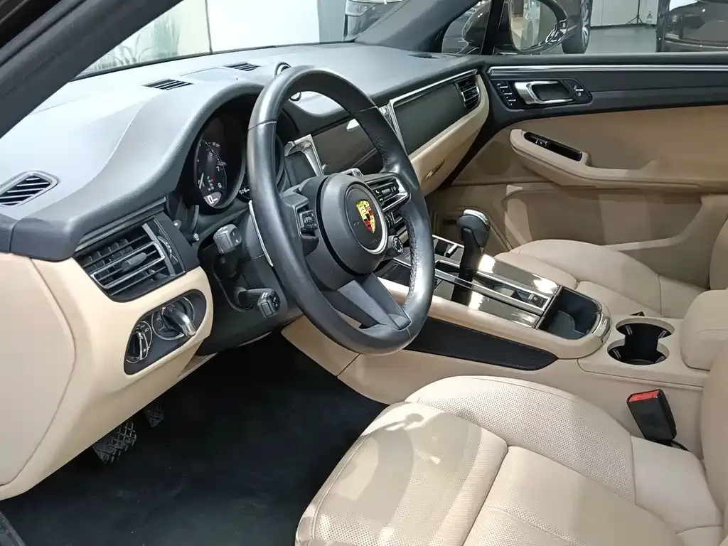 Porsche Macan 2023 из CN, фото 6
