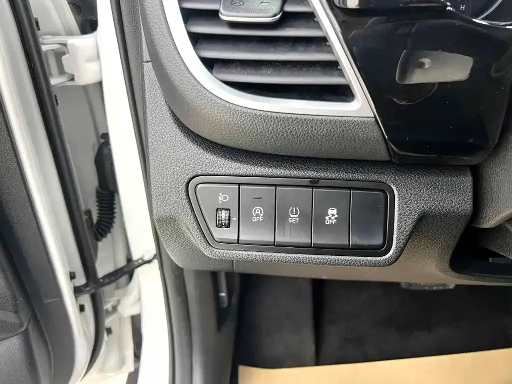 Kia KX3 — фото 7