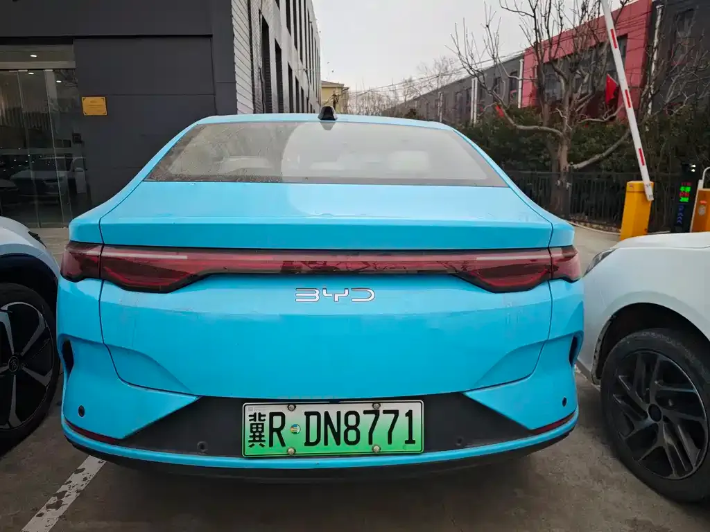 BYD Qin L 2025 из CN, фото 9