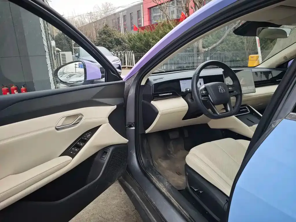 BYD Qin L 2025 из CN, фото 2