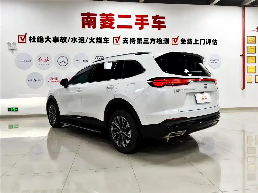 Buick Envision Plus — фото 5