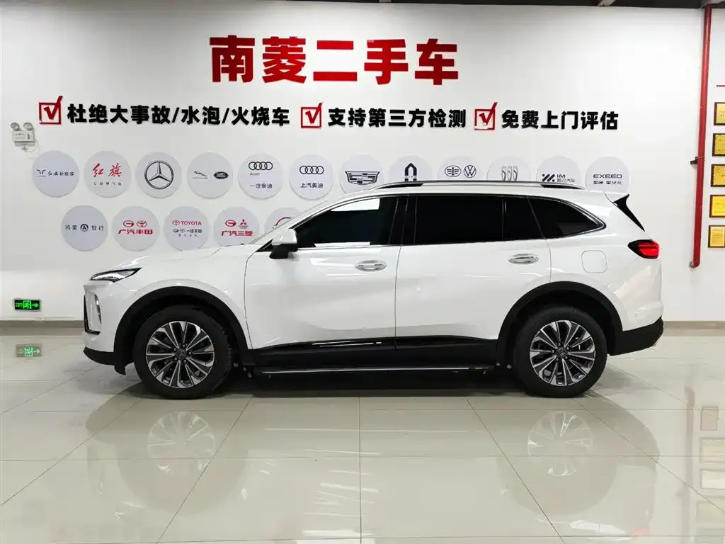 Buick Envision Plus — фото 10