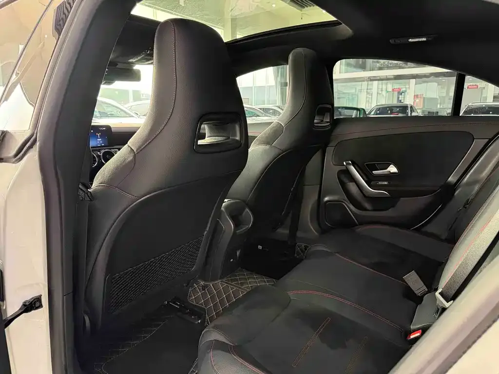 Mercedes-Benz CLA (Import) 2024 из CN, фото 2