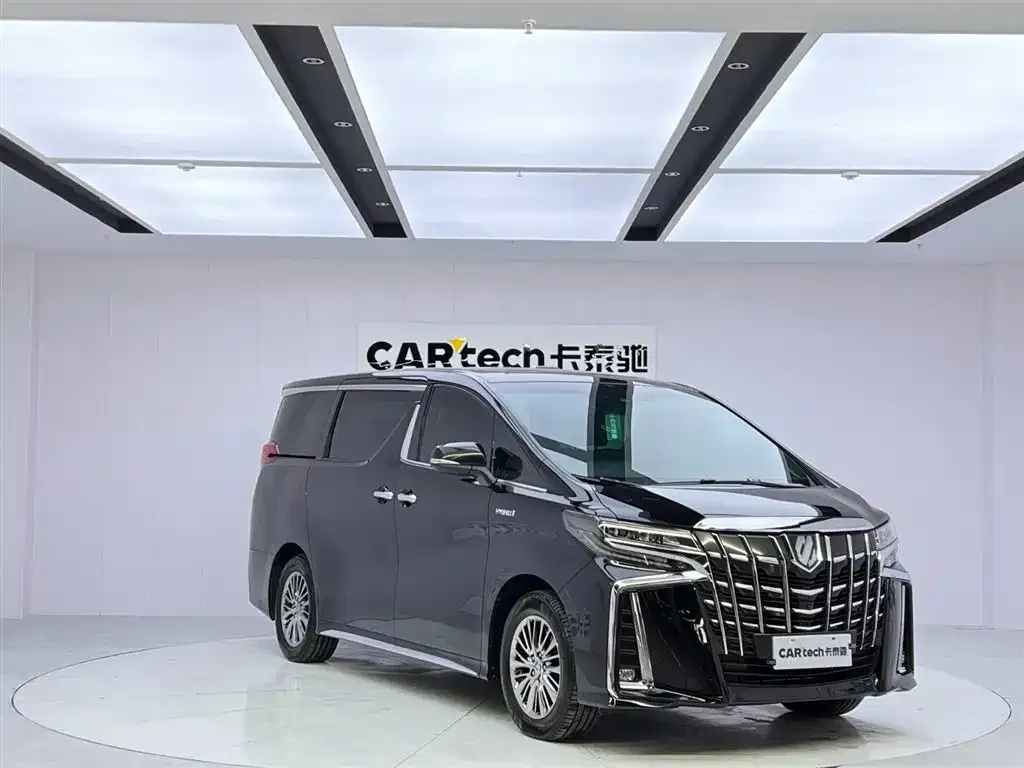 Toyota Alphard 2022 из CN, фото 10