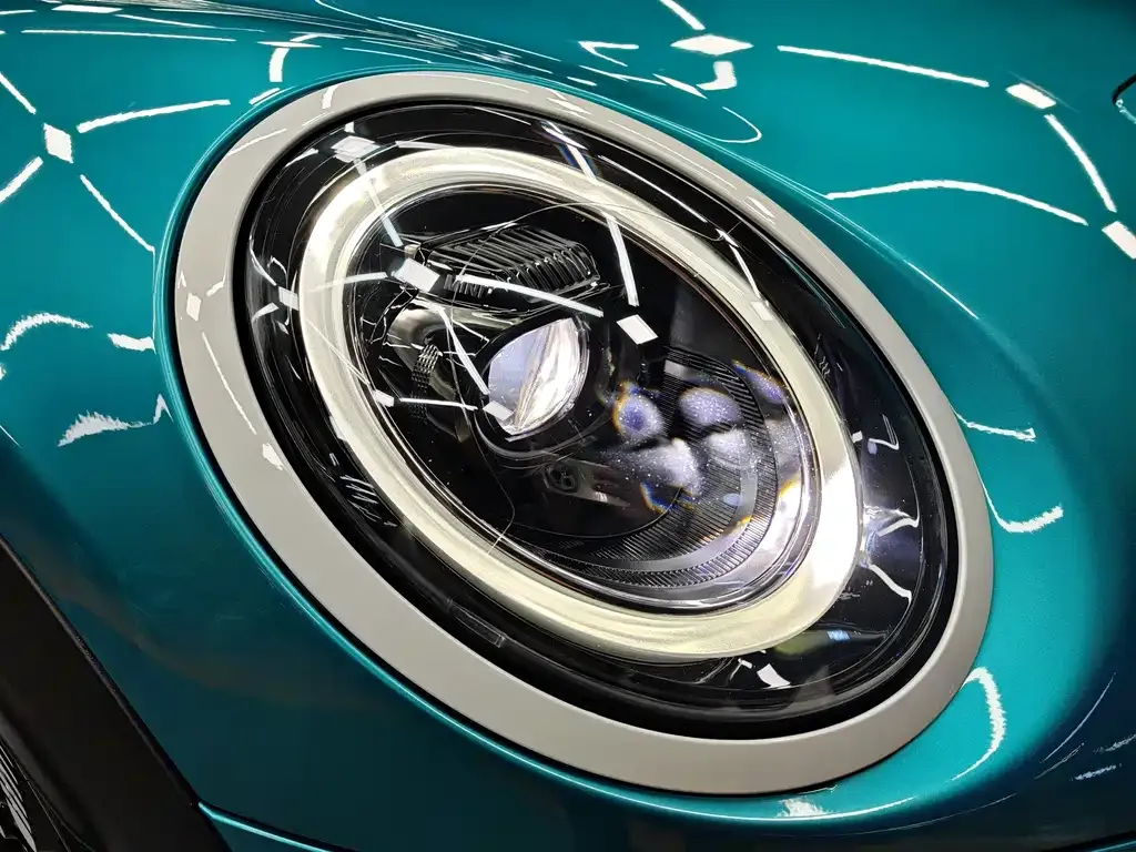 MINI Cooper (3-door) 2023 из CN, фото 2