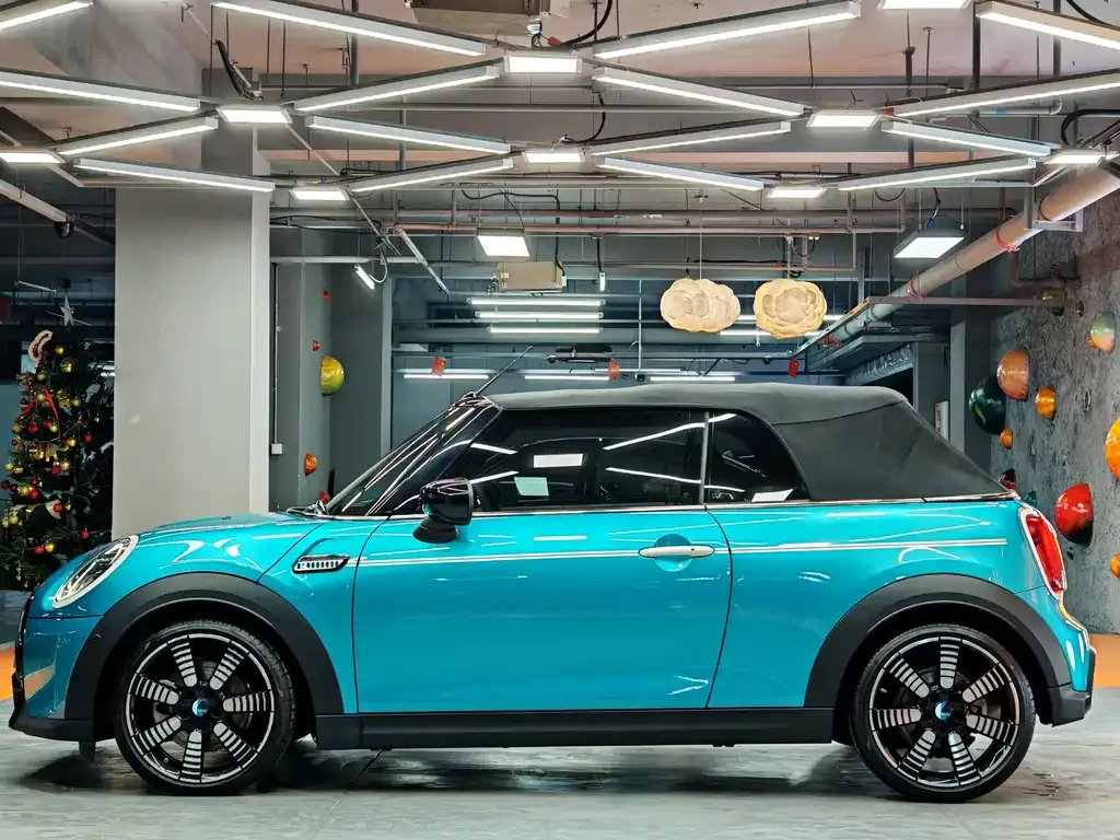 MINI Cooper (3-door) 2023 из CN, фото 5