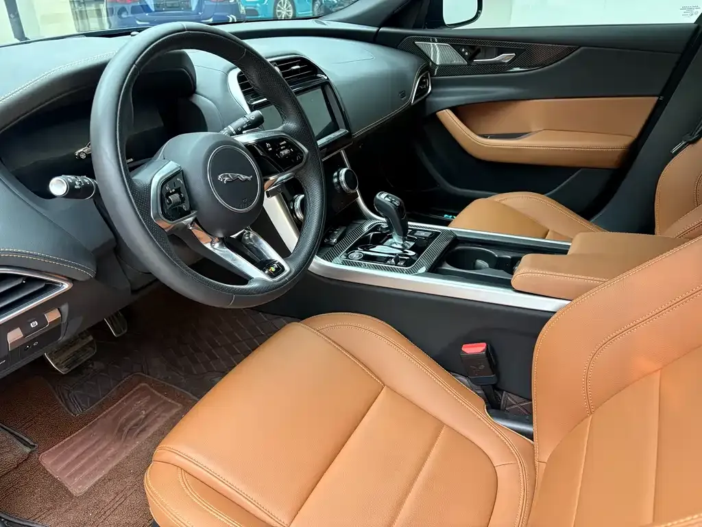 Jaguar XEL — фото 10