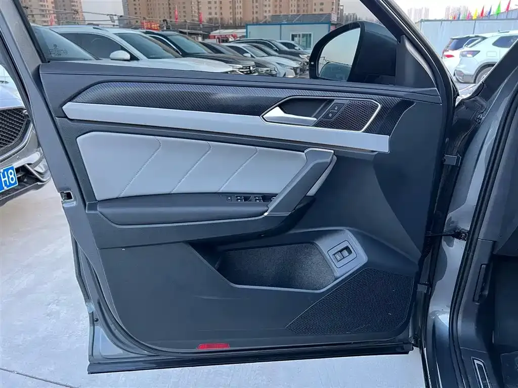 Volkswagen Tayron 2023 из CN, фото 4