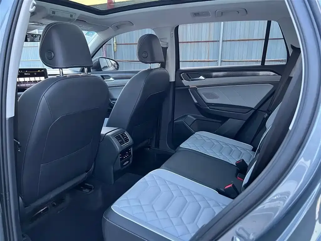 Volkswagen Tayron 2023 из CN, фото 3