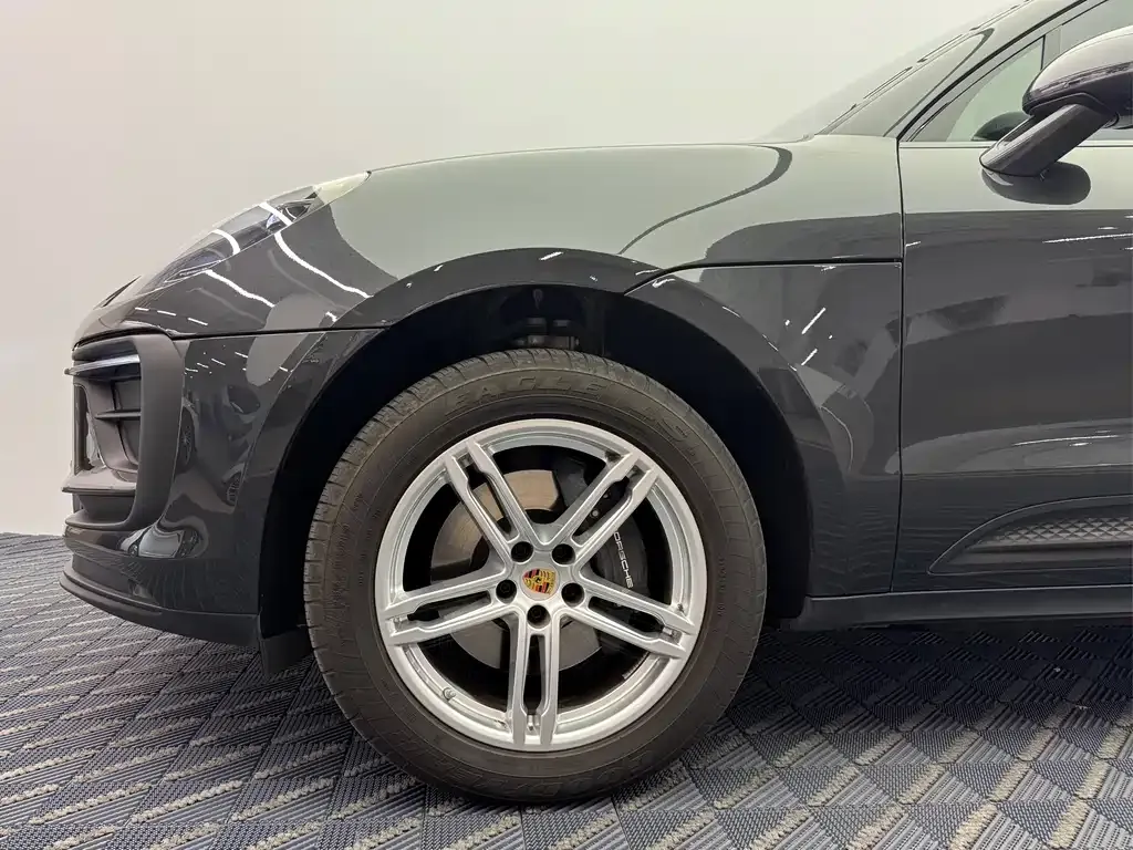 Porsche Macan — фото 3