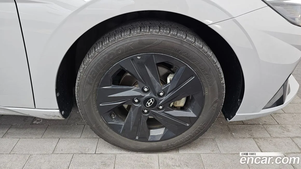Hyundai AVANTE — фото 7