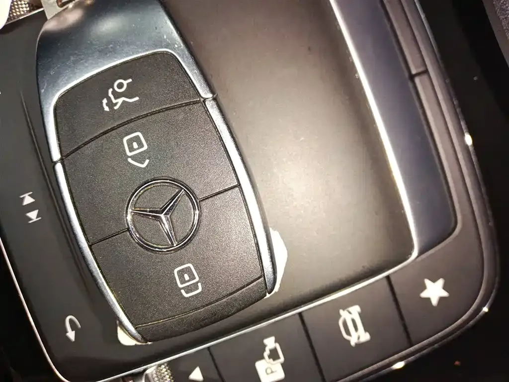 Mercedes-Benz EQB 2023 из CN, фото 10