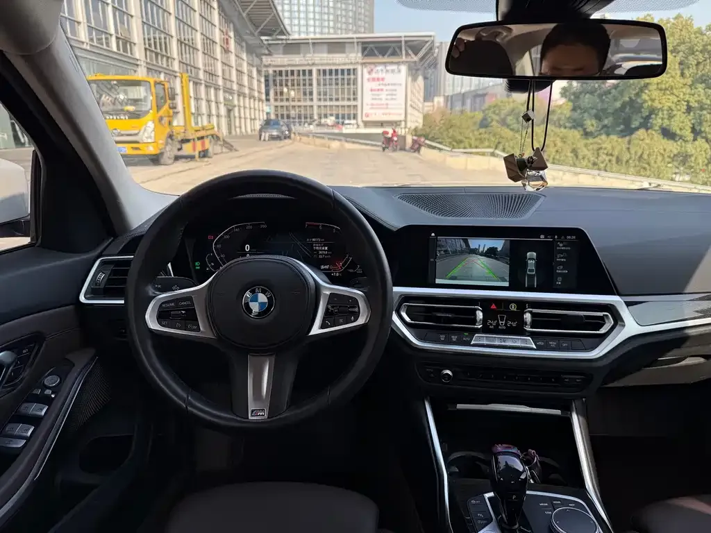 BMW 3 Series 2021 из CN, фото 6