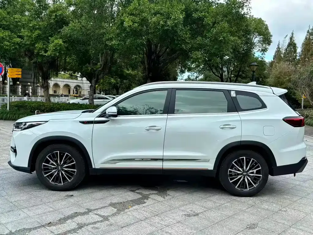 Chery Tiggo 8 PRO — фото 9